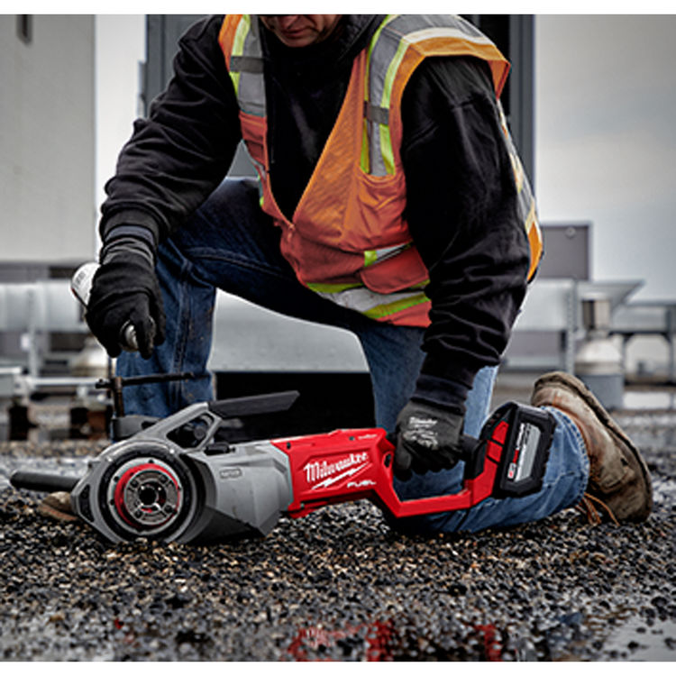 View 14 of Milwaukee 287420 M18 ONEKEY Pipe Threader Tool Only